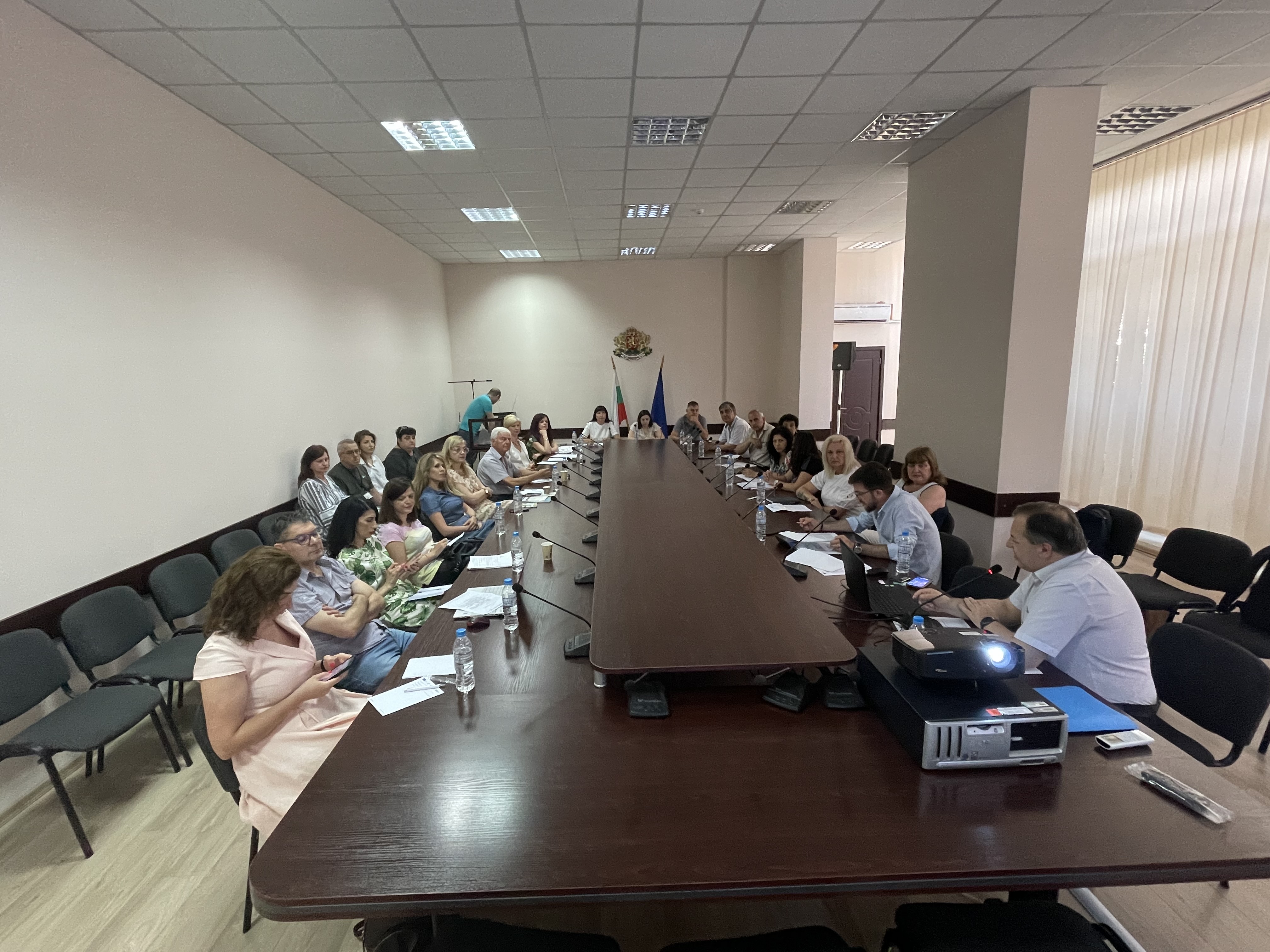 The implementation of the legislation on waste from single-use plastic products was the topic of meetings with businesses in St. Zagora and V. Tarnovo
